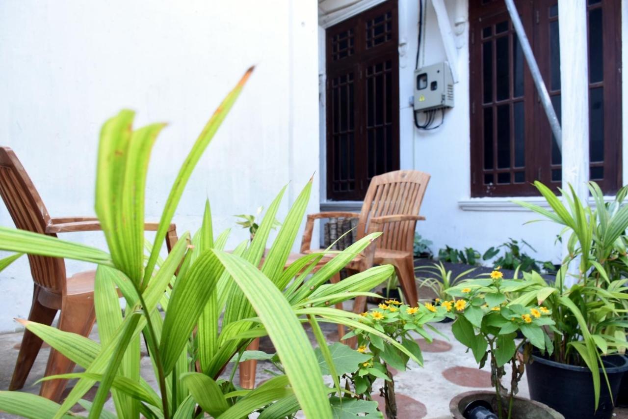 Appartement Bluray Beach à Negombo Extérieur photo